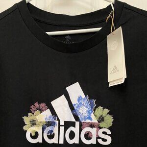 Adidas Tshirt